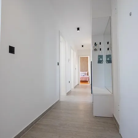 Seaside - Sunrise דירה *