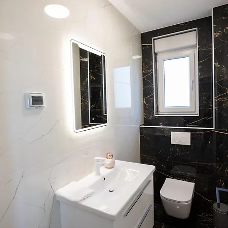 Seaside - Sunrise Kožino