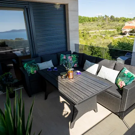 Seaside - Sunrise דירה