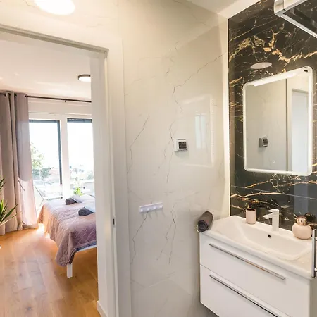 Seaside - Sunrise דירה