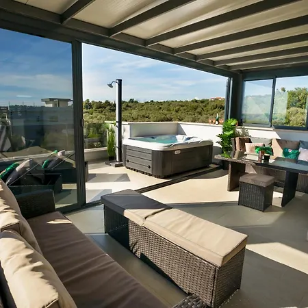 Seaside - Sunrise Kožino